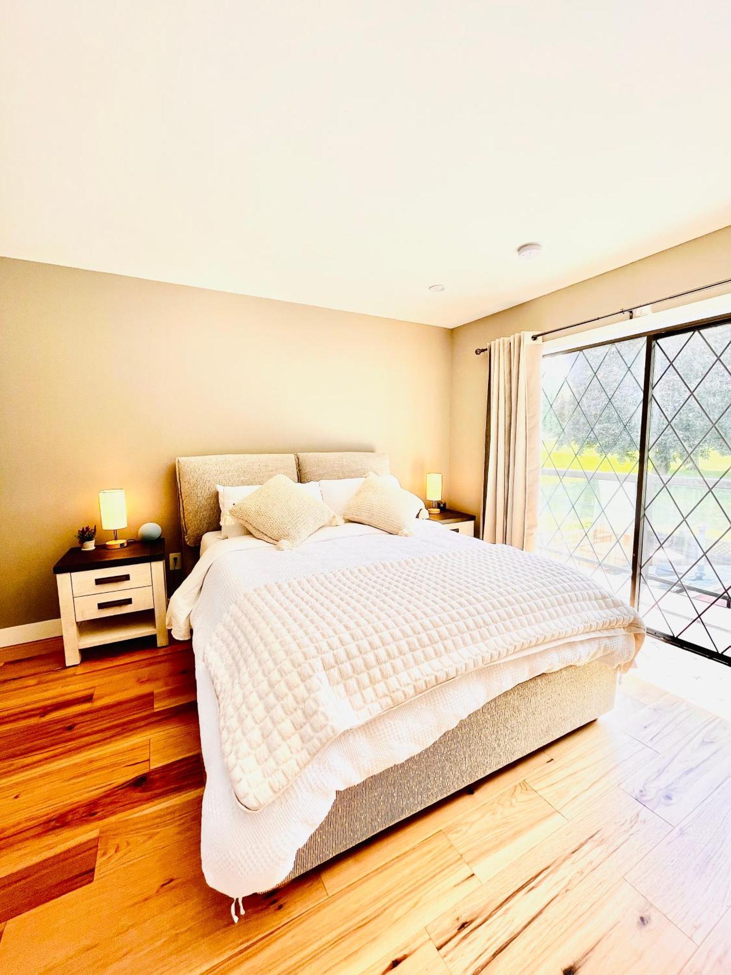 Oceanside Manor - Fancy Room - Golf Course & Beach View 夸利库姆海滩 外观 照片